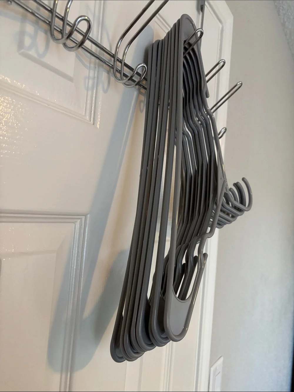 Pack of Gray Plastic Clothes Hangers - 10